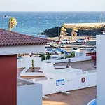 Live Roque Puertito Guimar Apartment