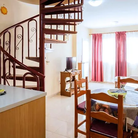 Live Roque Puertito Guimar * Пуэртито-де-Гуимар